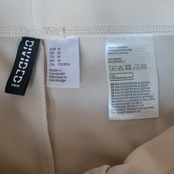 H&M  Pants - Picture 6 of 10